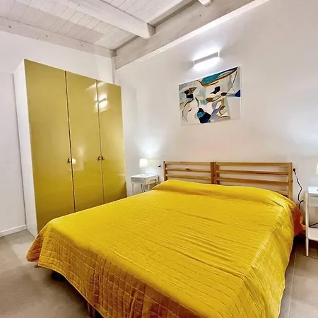 Sottocosta Dependance: Stanza Con Bagno E Parking