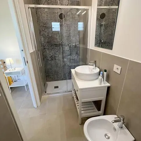 Sottocosta Dependance: Stanza Con Bagno E Parking Rimini